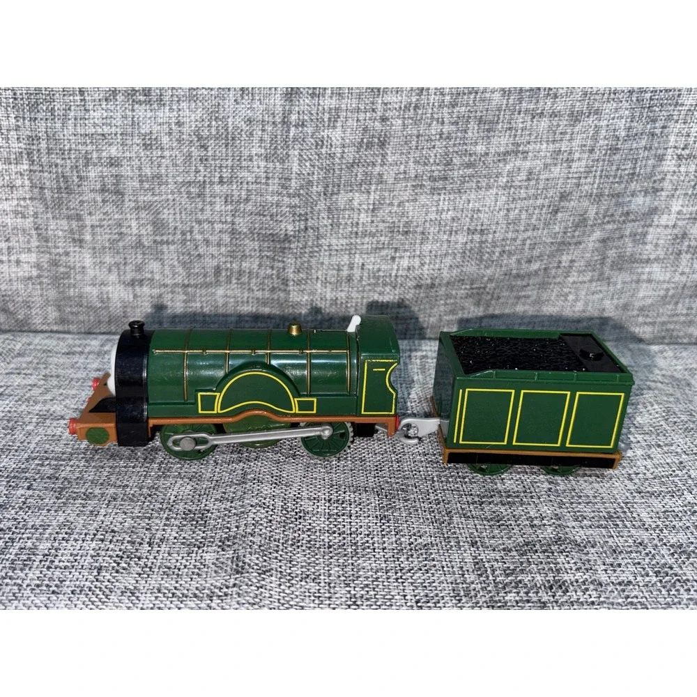 Thomas & Friends TrackMaster Emily Motorized Engine Train with Tender Car Green